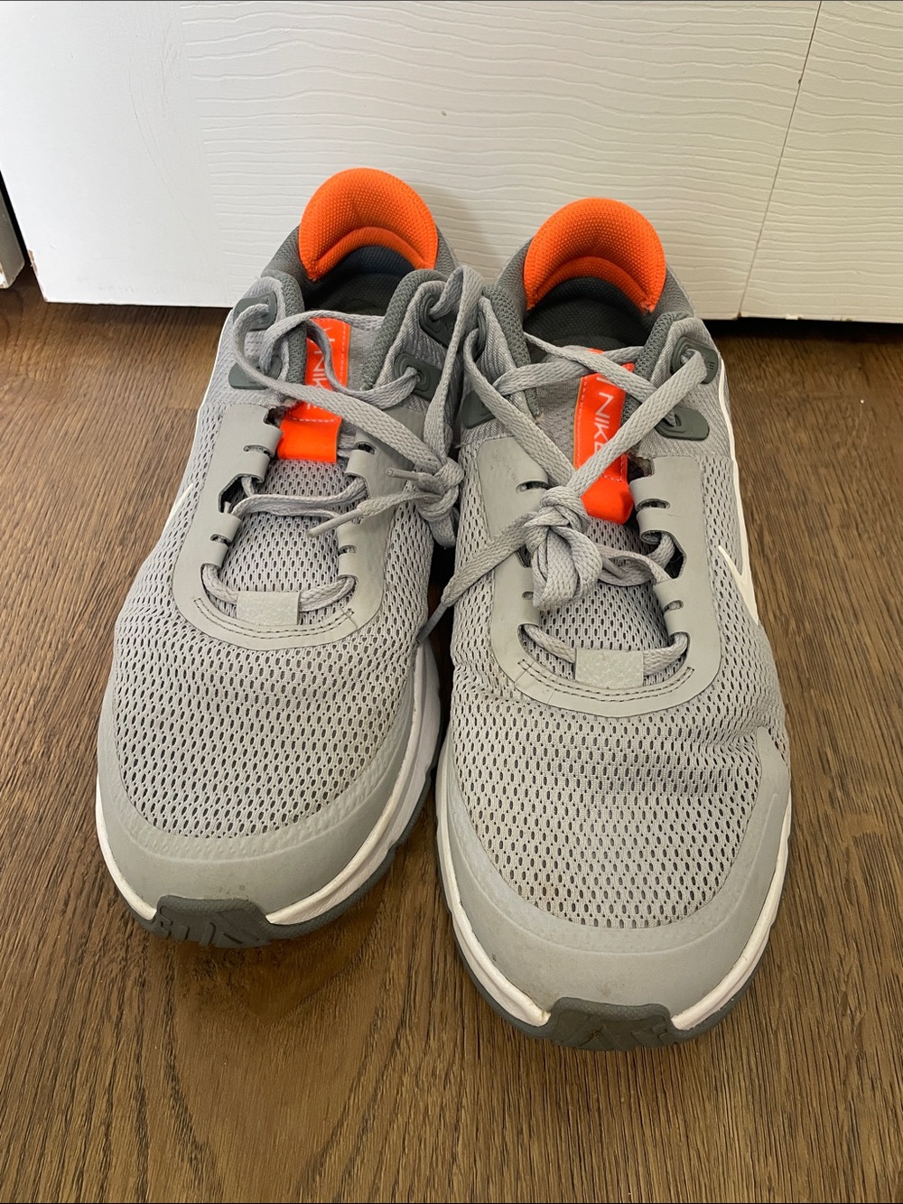 EUC Nike Air Max Alpha Trainers CW3396-007 size US men’s 13 gray/orange/white - Picture 4 of 10